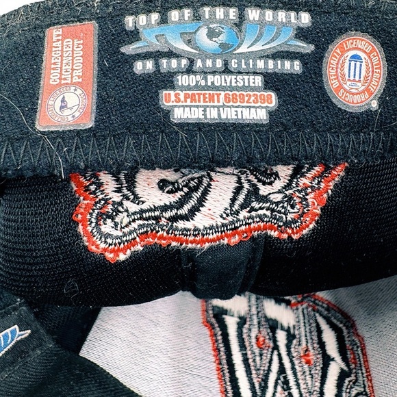 Wisconsin Badgers Hat Top of the World Red Black One Fit Logo NCAA CAPS EUC - Picture 7 of 11